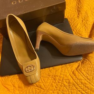 Classic Gucci pump  women size 7